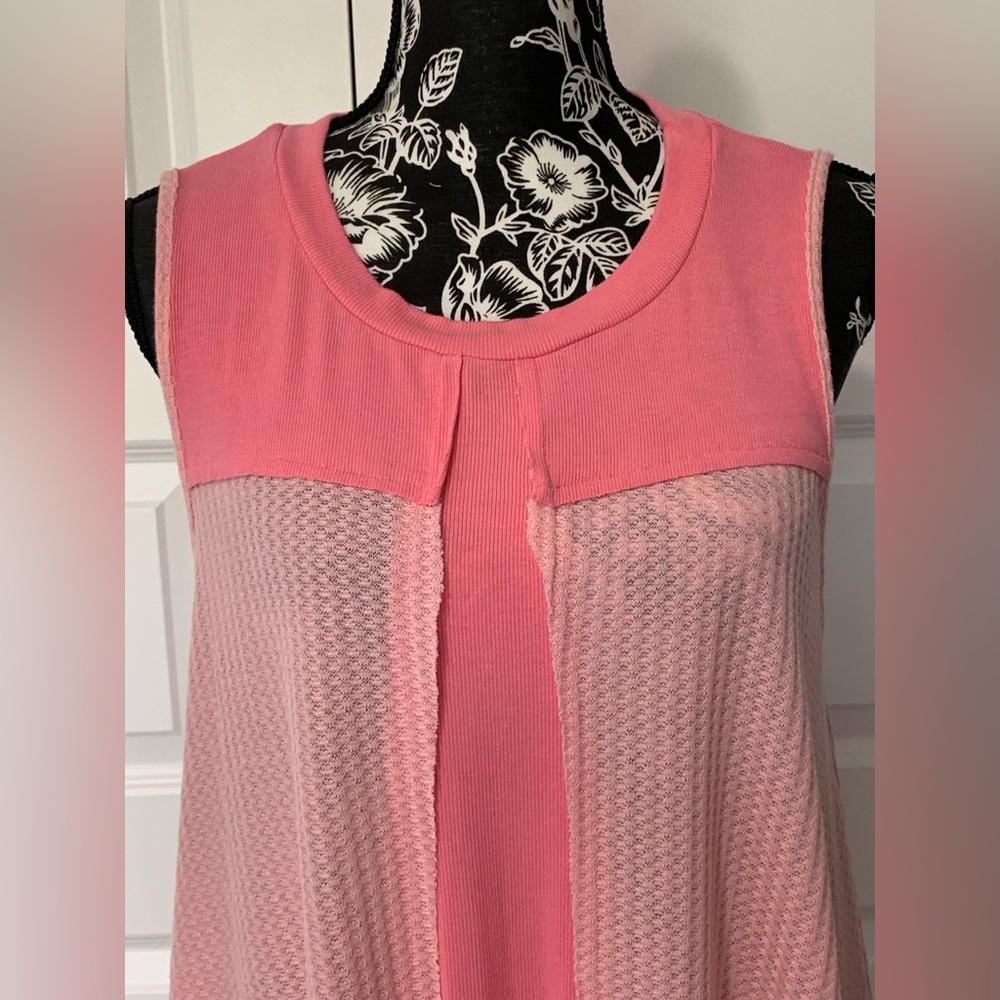 POL Pink Sleeveless Handkerchief Hem Dress Boho Crochet Overlay Small - Picture 3 of 7